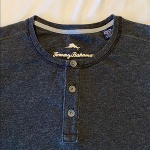 Tommy Bahama 1/4 button